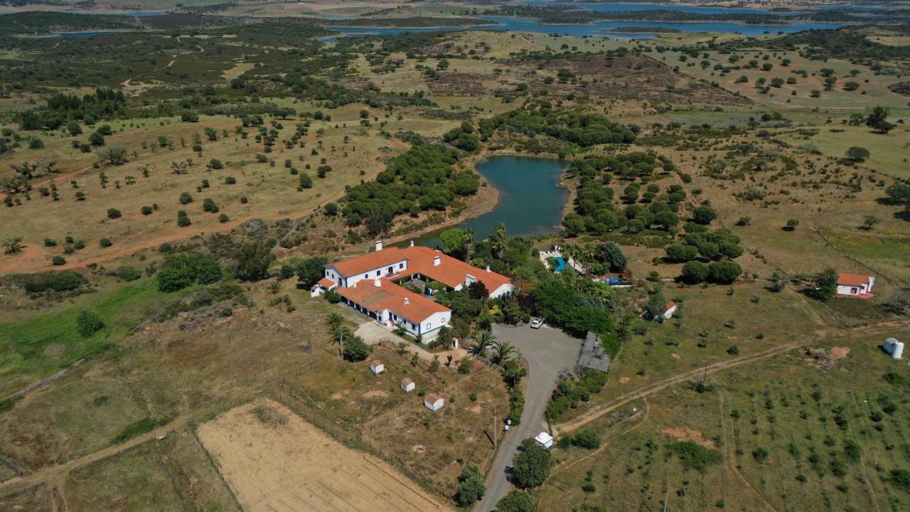 Hotel Monte Alerta Turismo Rural Monsaraz Exterior foto